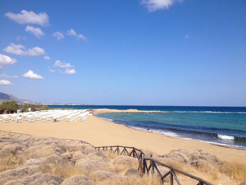 شقة Near The Airport Kiriaki'S House كاندية المظهر الخارجي الصورة